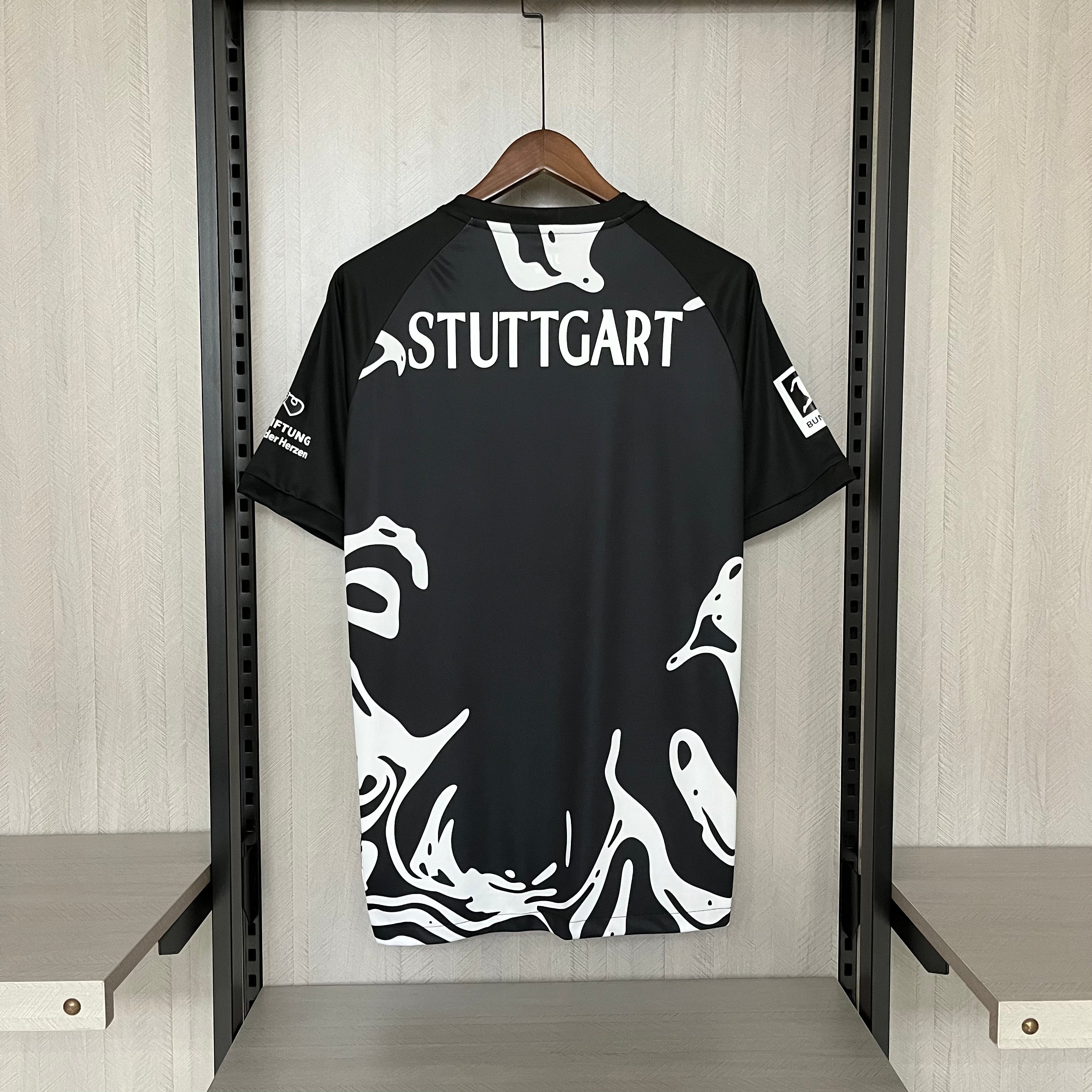 Stuttgart 23-24 | Edición Especial | Negro