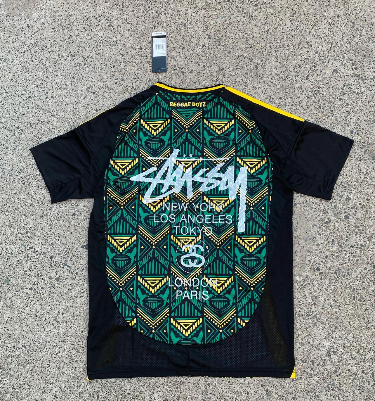 JAMAICA X STUSSY SPECIALE EDITIE 2024/2025