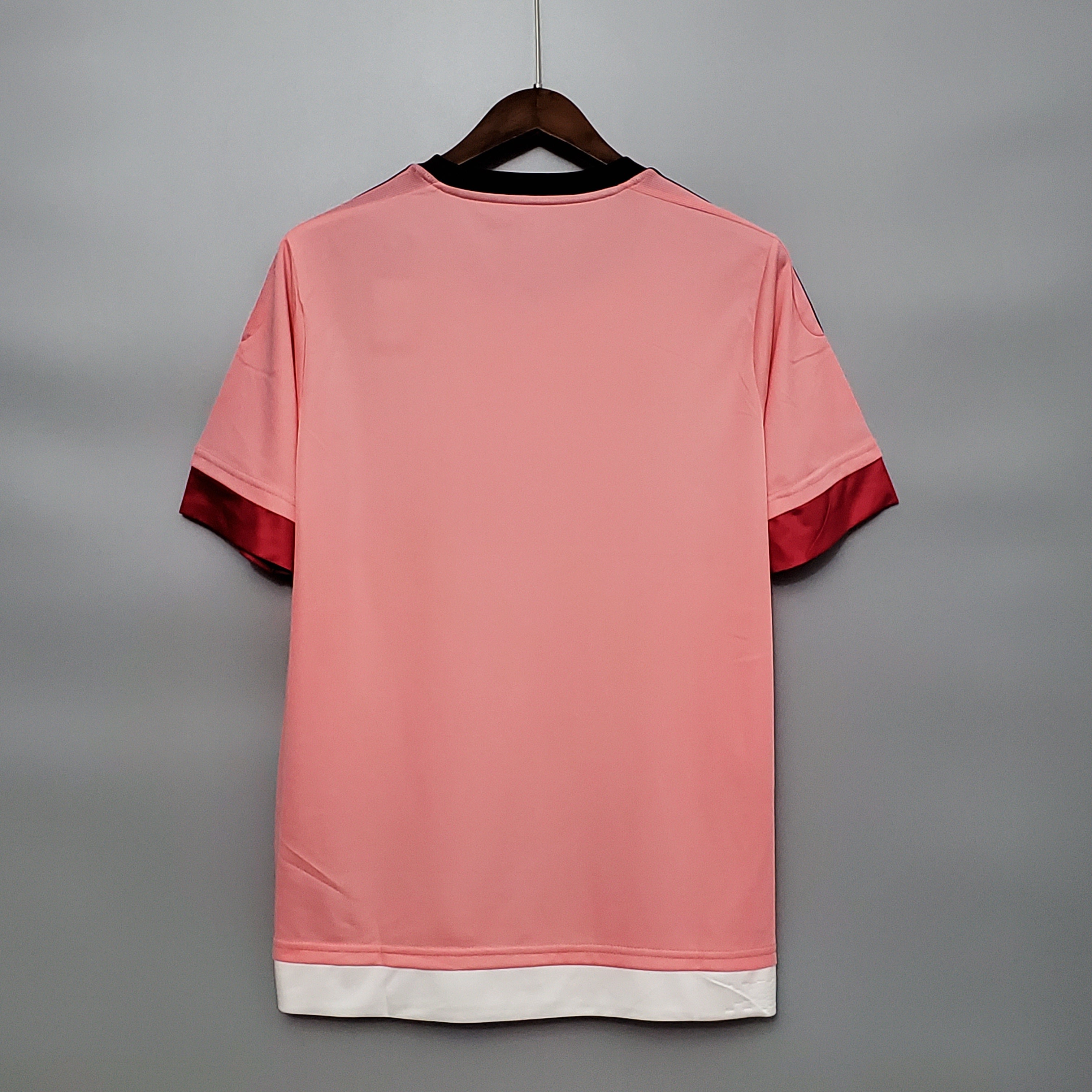 Juventus uitshirt retro 2015-2016 roze