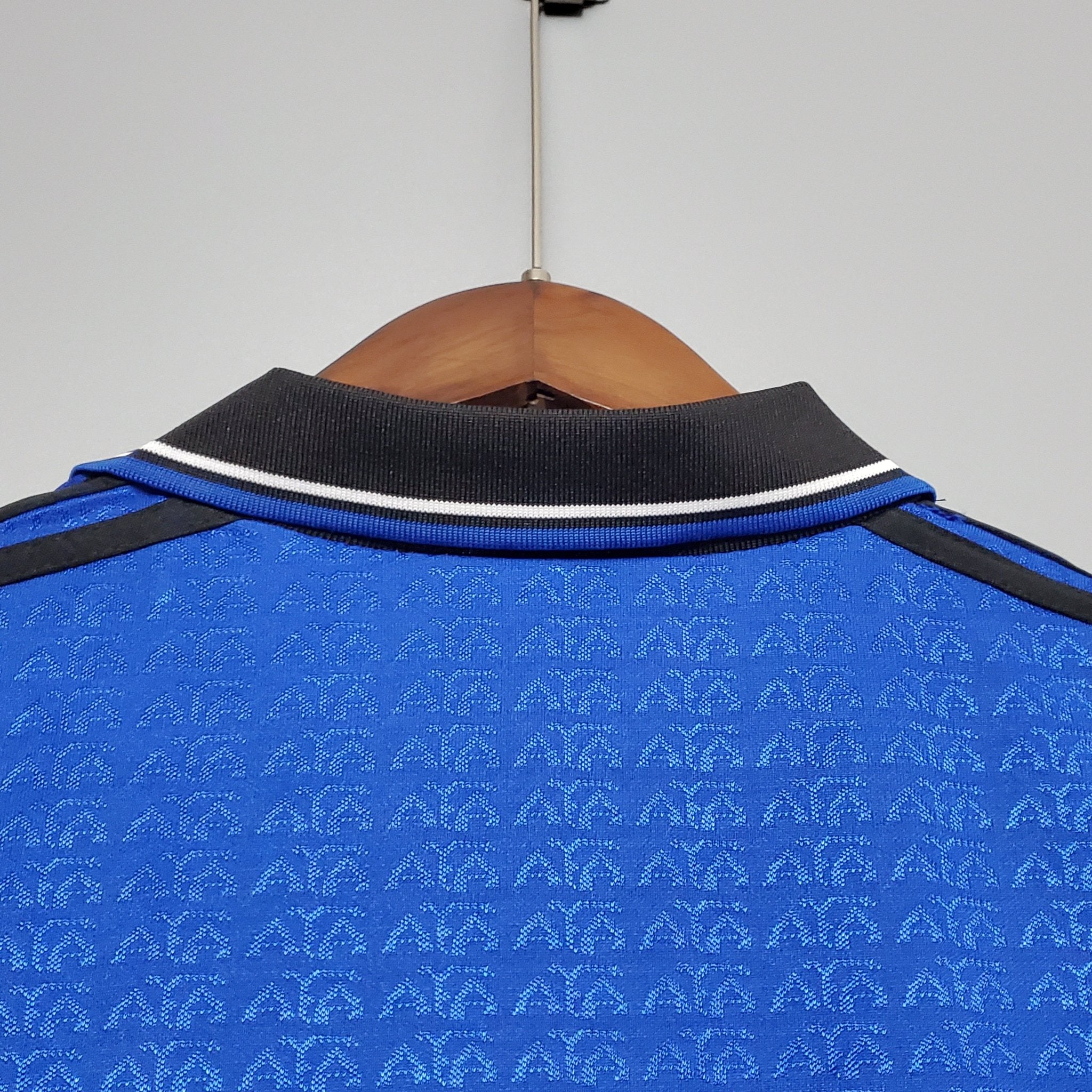 Argentinië uit retro-tenue uit 1994