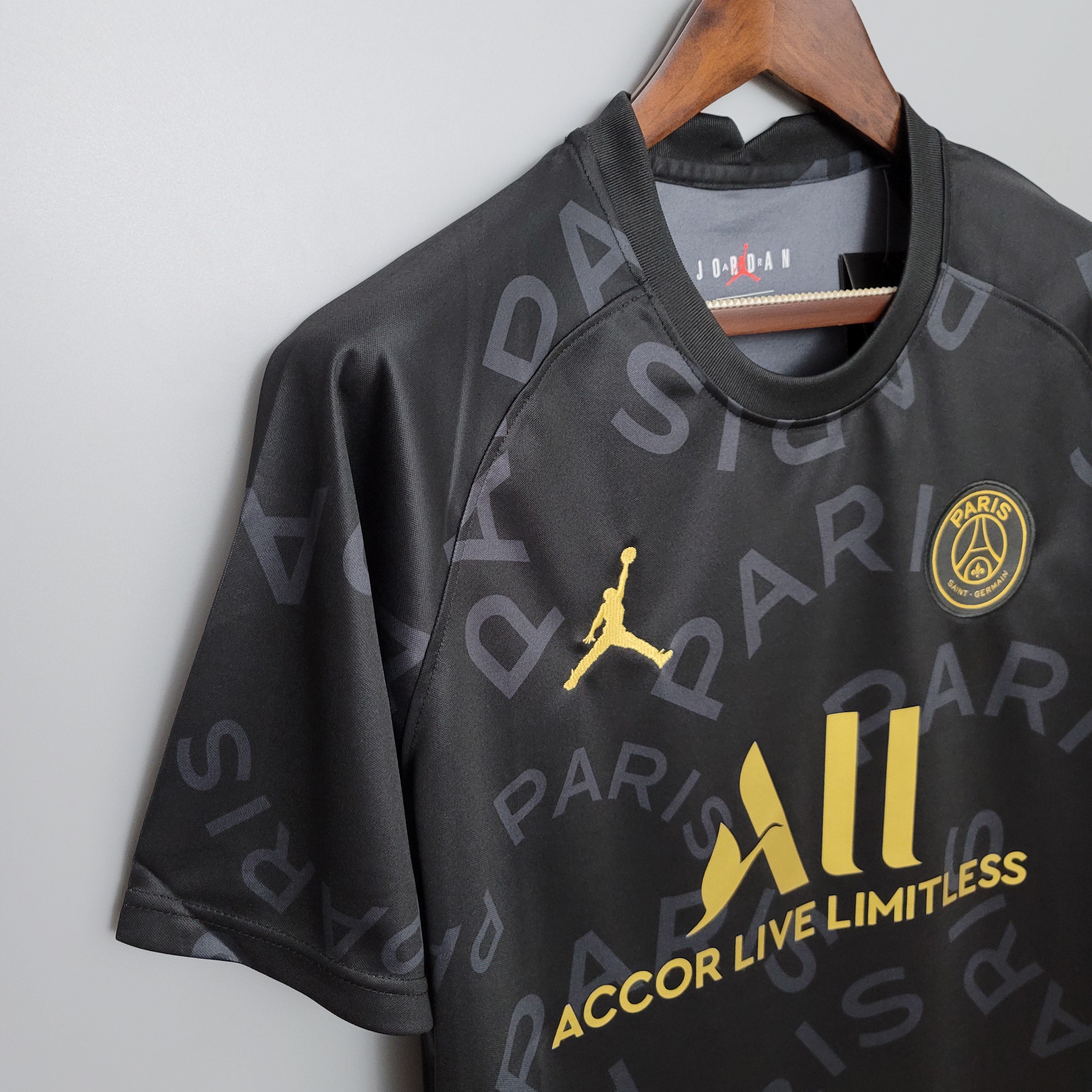 20/21 PSG Training Suit Black Gold