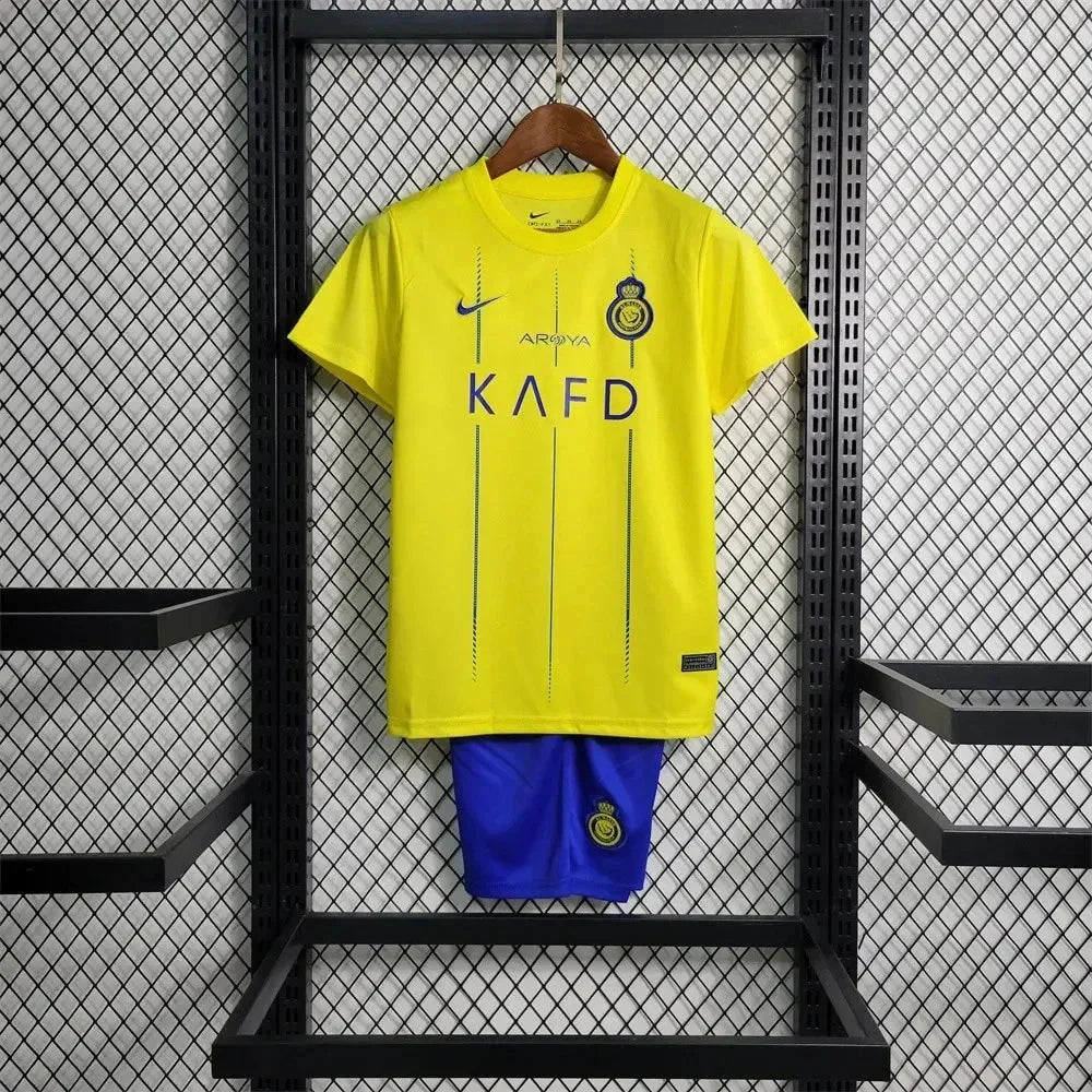 2023/2024 Al-Nassr Heimfußballset (Trikot + Shorts)