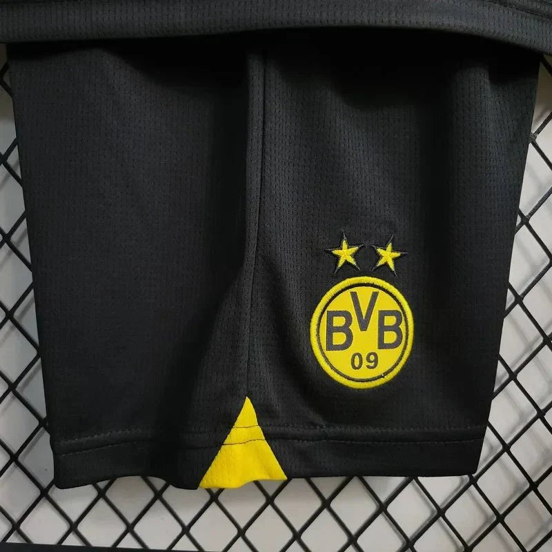 Dortmund-Heimset 2023/2024 (Trikot + Shorts) in Kindergröße