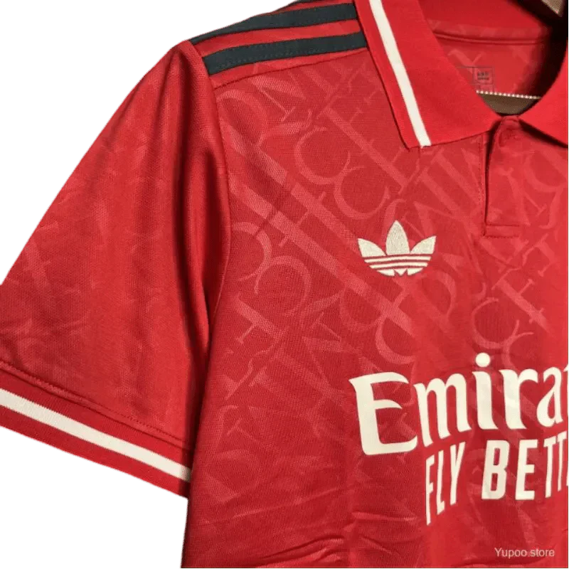 Rotes Trikot der Blancos 2024/2025