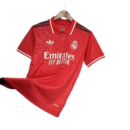 Rotes Trikot der Blancos 2024/2025