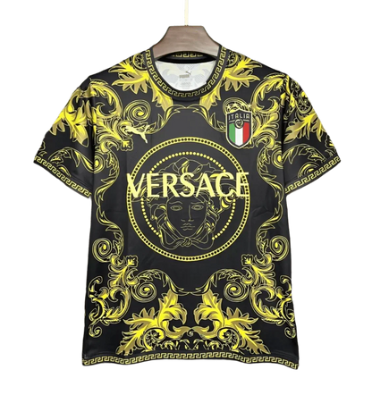 2024/2025 Sonderedition Italien x Versace Schwarzgold-Trikot - Fan-Version 