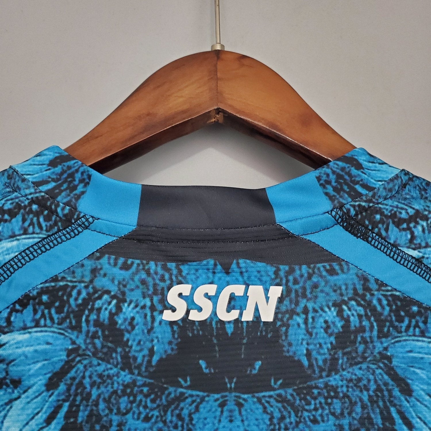 21/22 SSC Napoli schwarz-blaues Kappa × Marcelo Burlon-Trikot