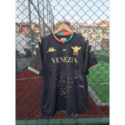 21/22 Venezia Home zwart tenue