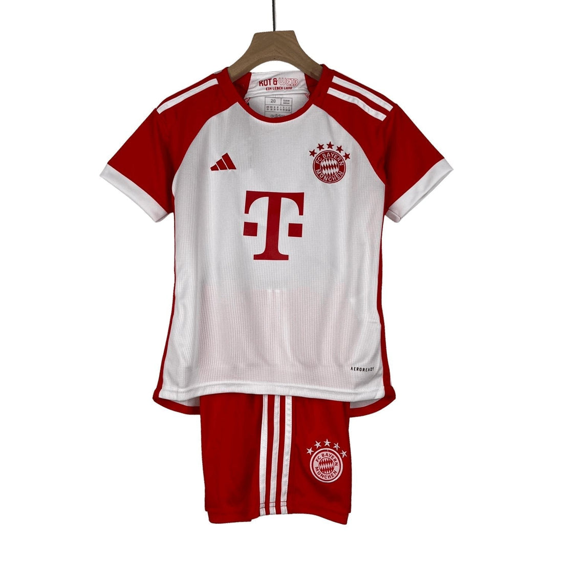 23/24 Bayern Munich Home kids kit