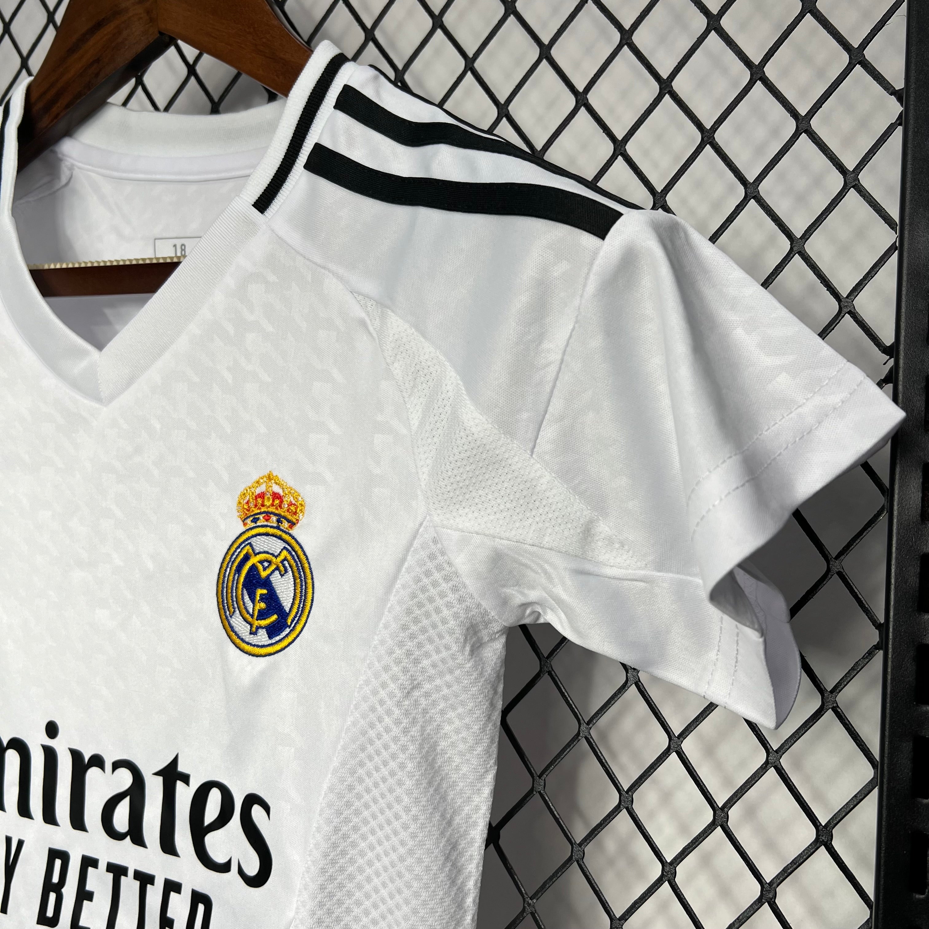 Real Madrid Kindertrikot 2024-25