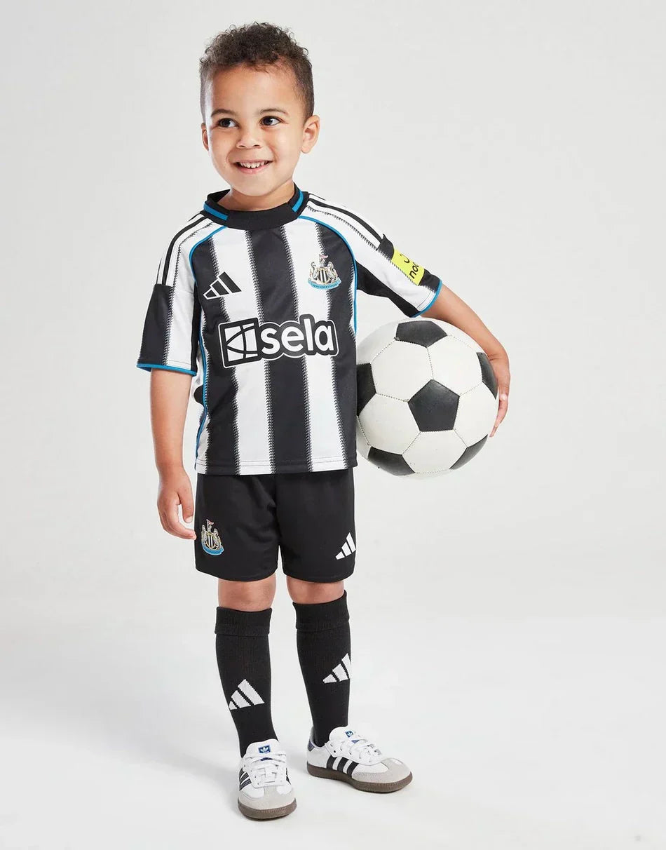 Detský futbalový dres Newcastle Home 2025-26