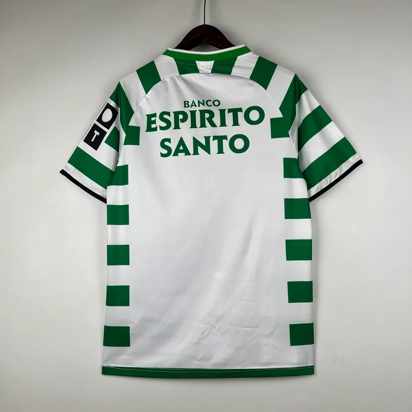 Sporting Lisbon 03-04 Domicile (RÉTRO)