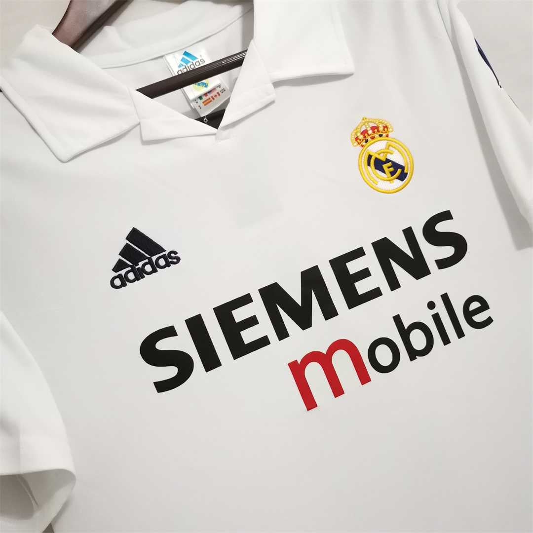 Real Madrid 2002-2003 Heimtrikot (RETRO) Vintage