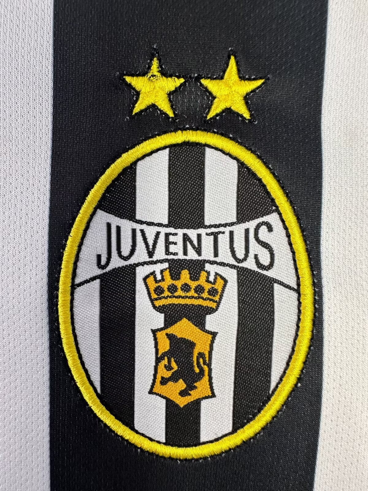 Juventus Long Sleeve Home Shirt - 2002-03