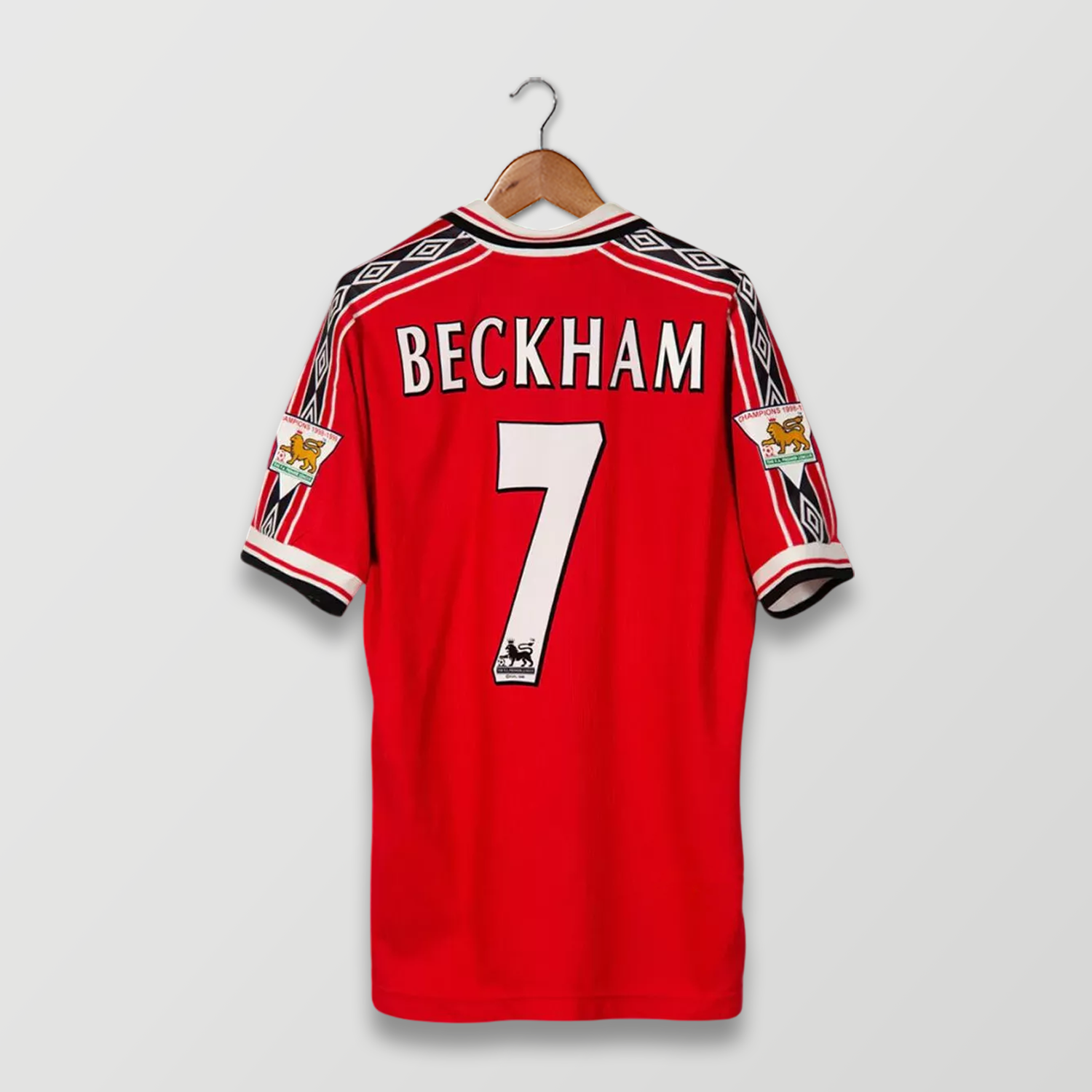 BECKHAM 1998/00 HOME