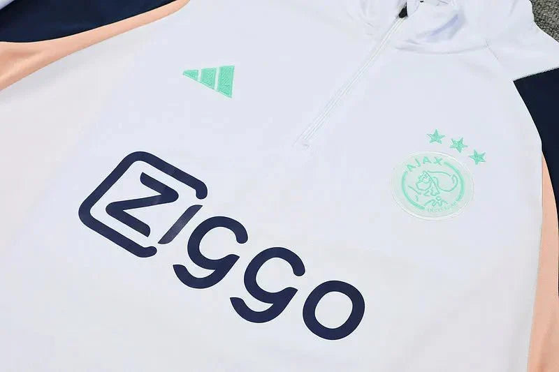 Ajax Weißer Pullover-Trainingsanzug 2023/24