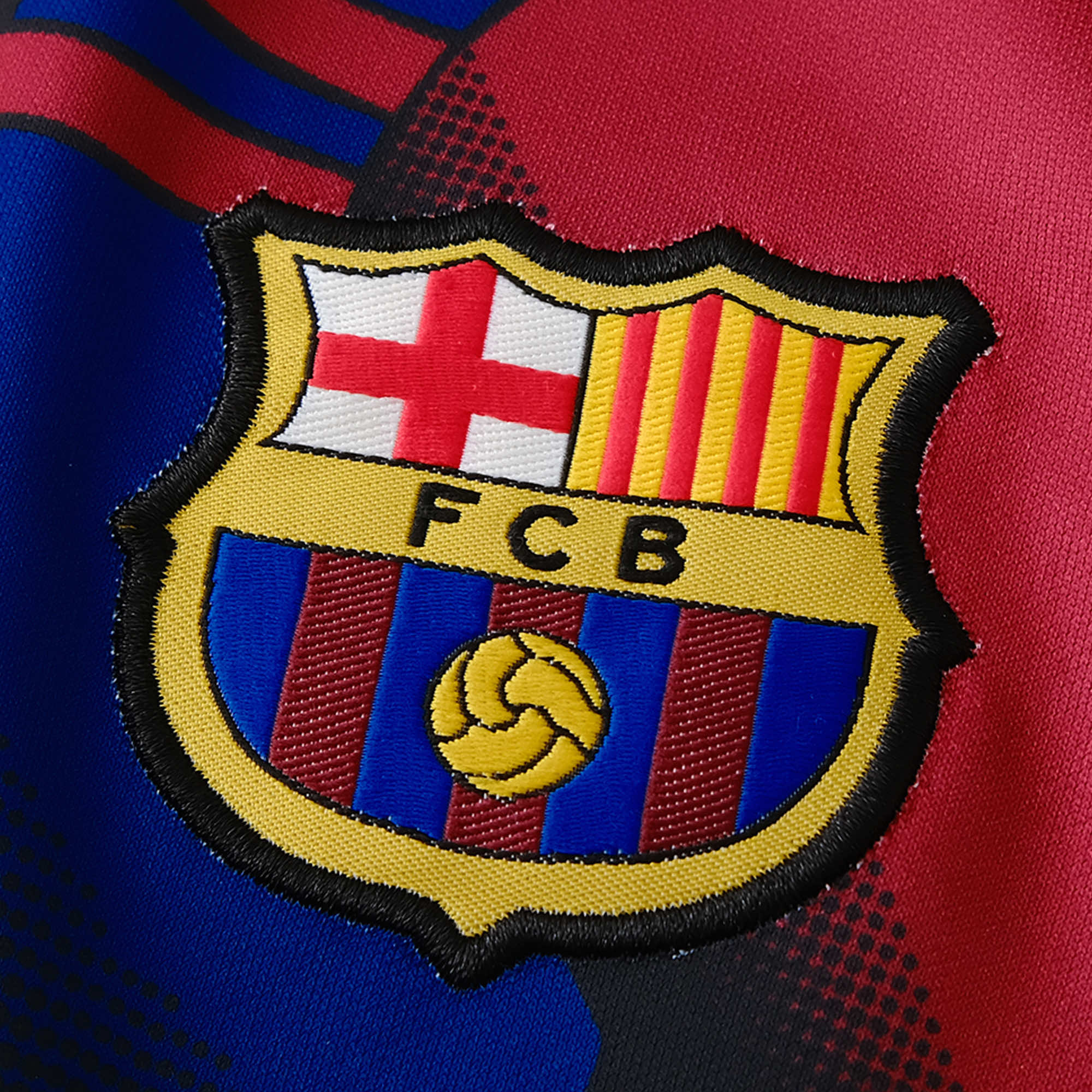 BARCELONA X PATTA 2023/24 'CULERS DEL MON' TRAINING SHIRT