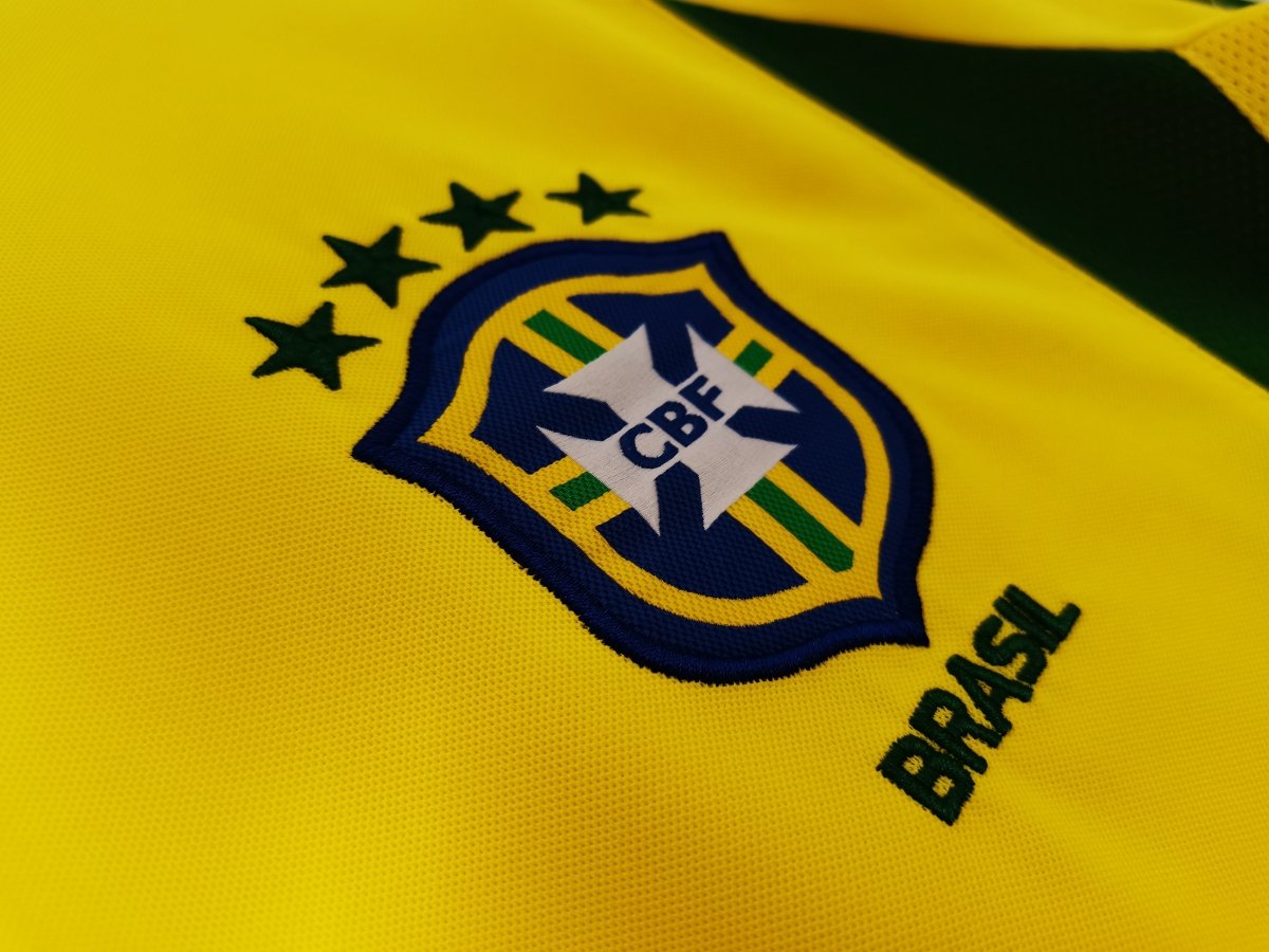 BRAZIL 2002 HOME RETRO SHIRT - CLEAR OUT