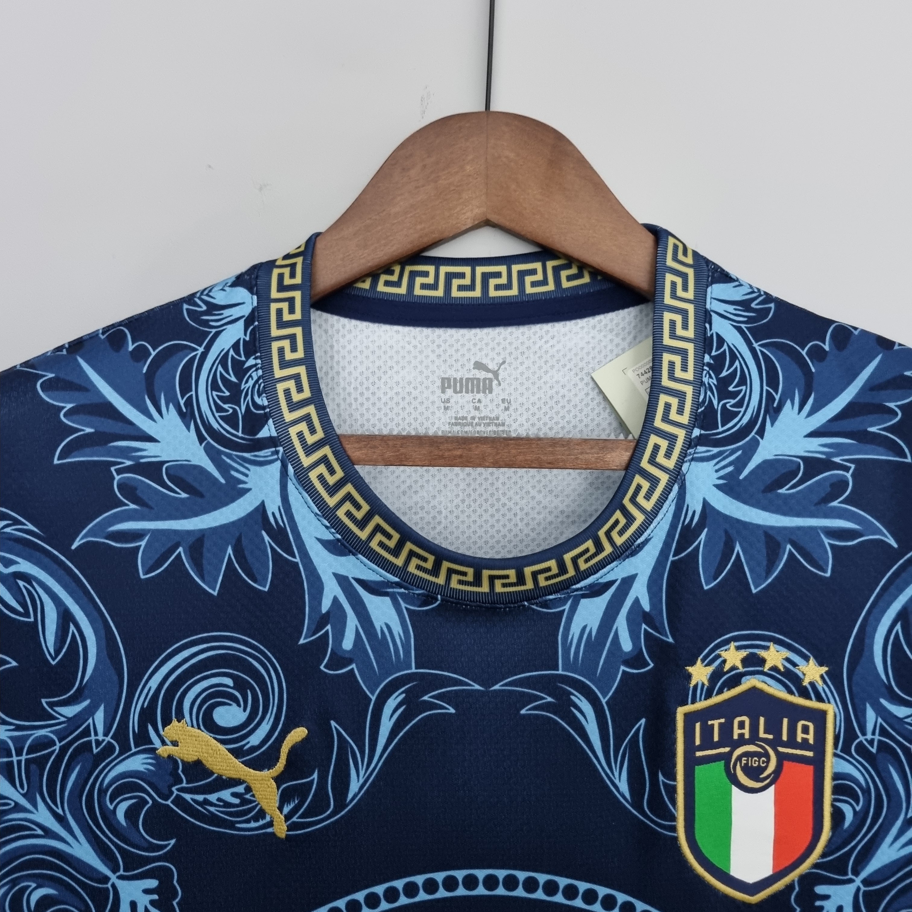 22-23 - ITALIA VERSACE AQUA | SPECIAL EDITION