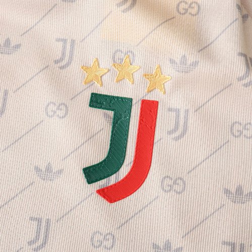 JUVENTUS FASHION COLLAB 2024/25 KONZEPT-TRIKOT