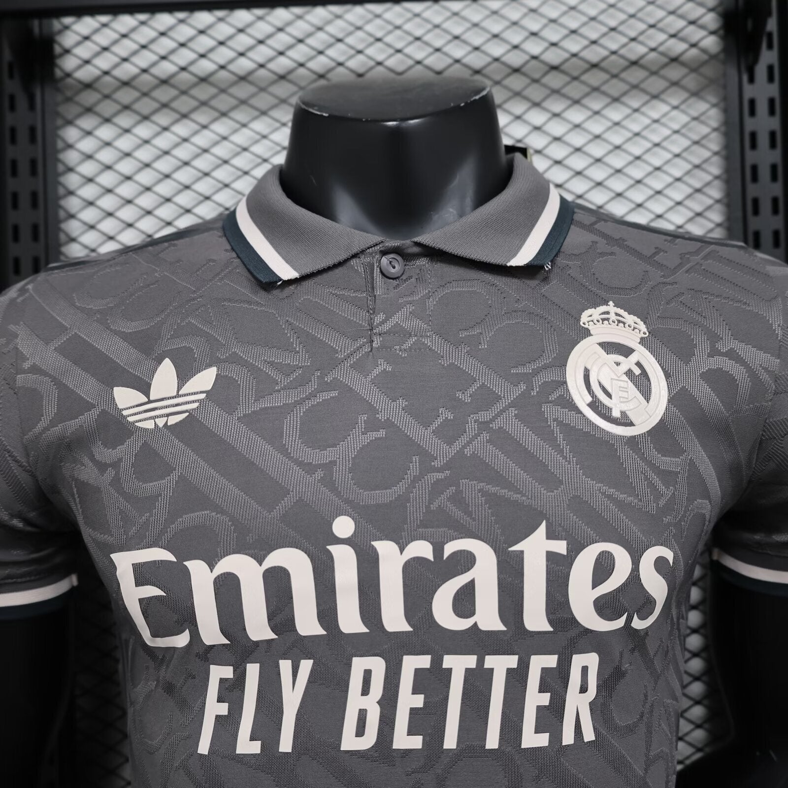 2024/25 Real Madrid derde tenue